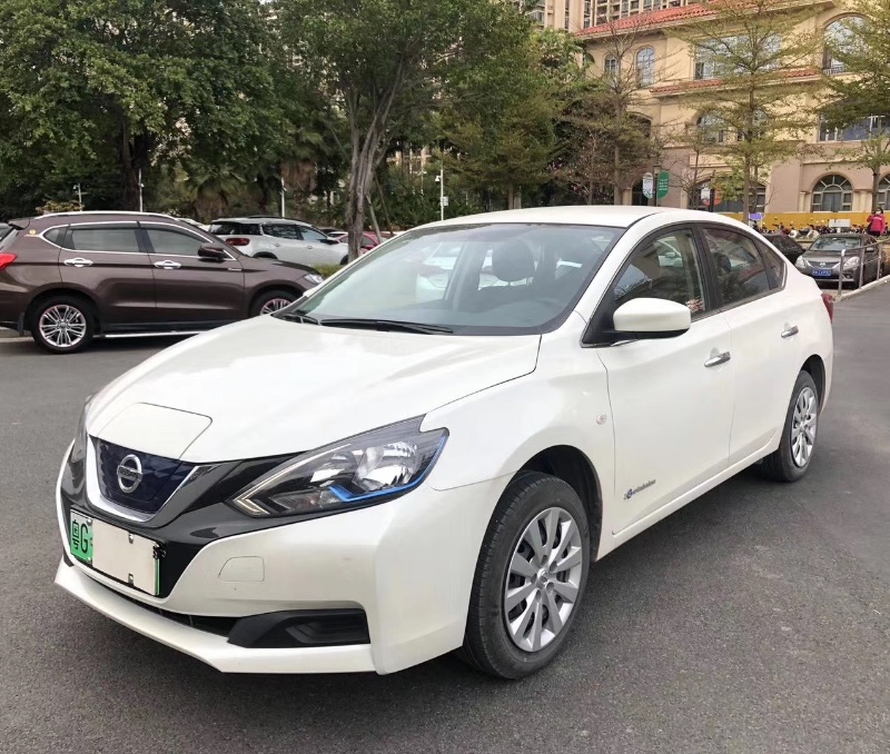 广州20年日产轩逸3