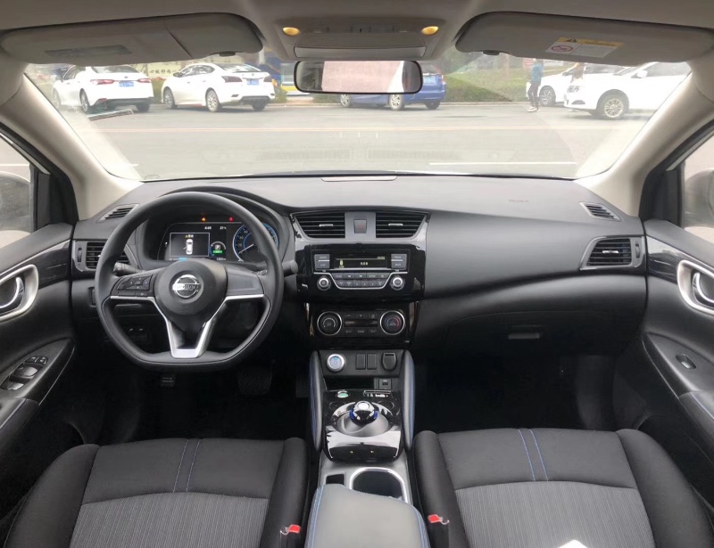 广州20年日产轩逸6