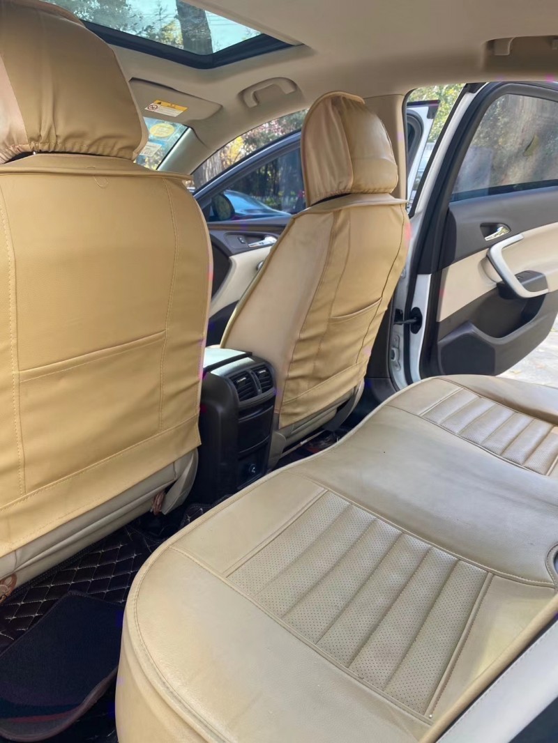 枣庄14年别克君威8