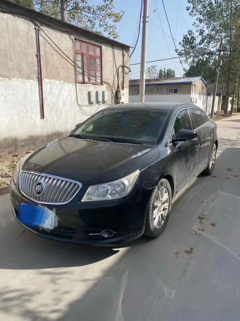 临沂12年别克君越2