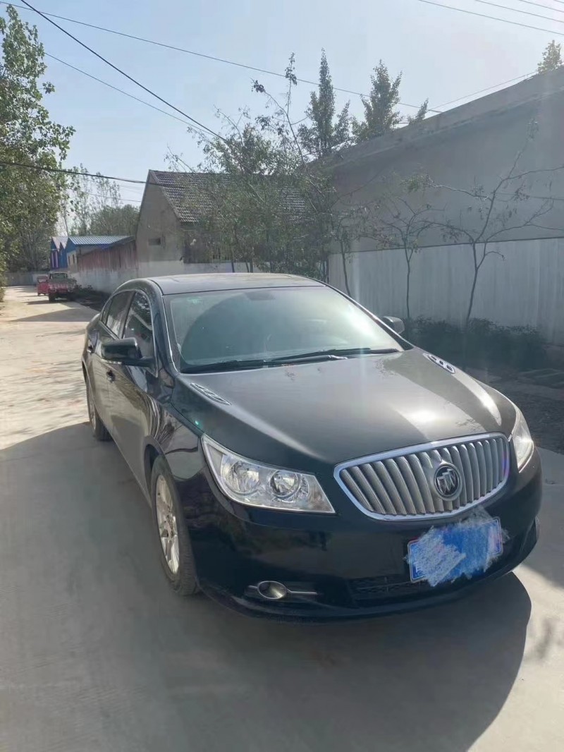 临沂12年别克君越3