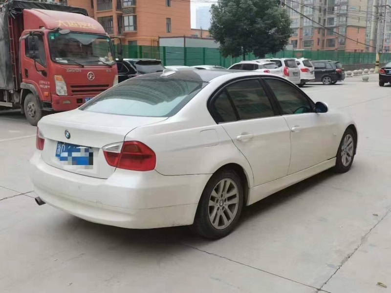 南陽08年寶馬3系1