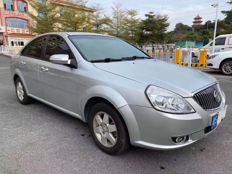 广州10年别克凯越3