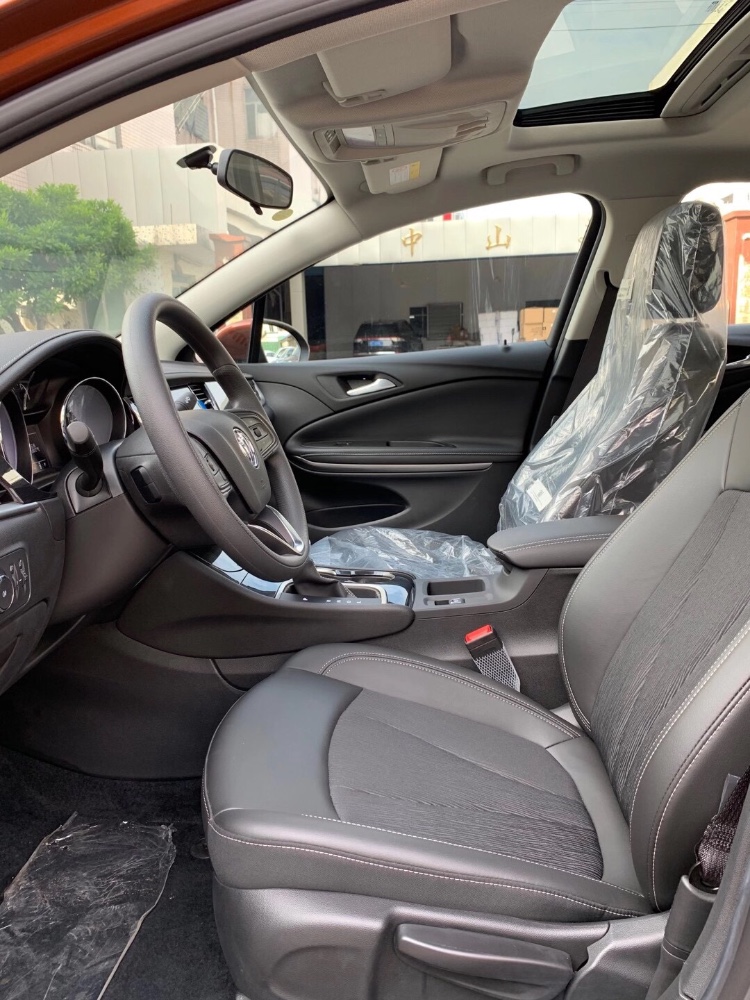 广州20年别克威朗7