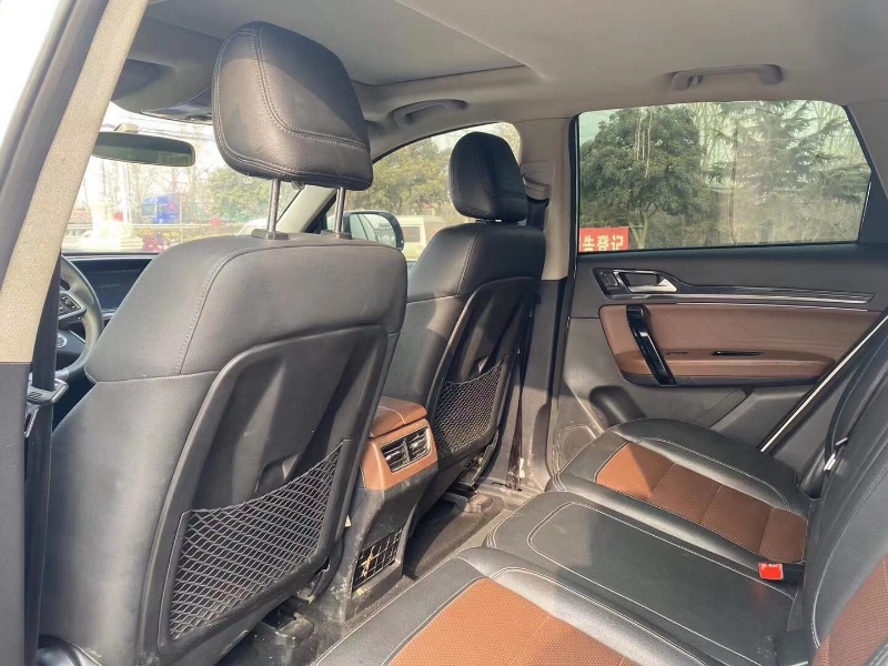 枣庄18年众泰T6003