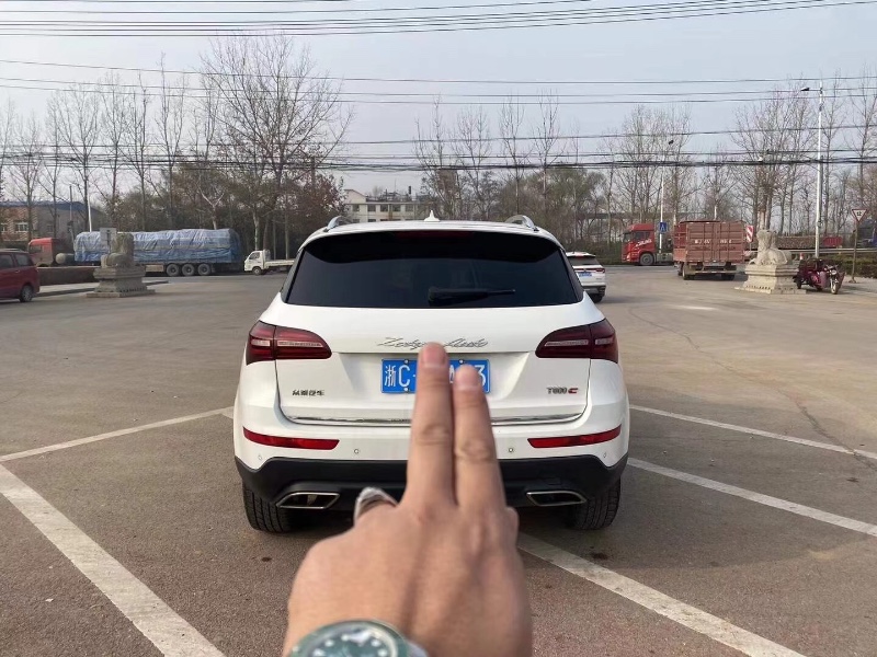 枣庄18年众泰T6006