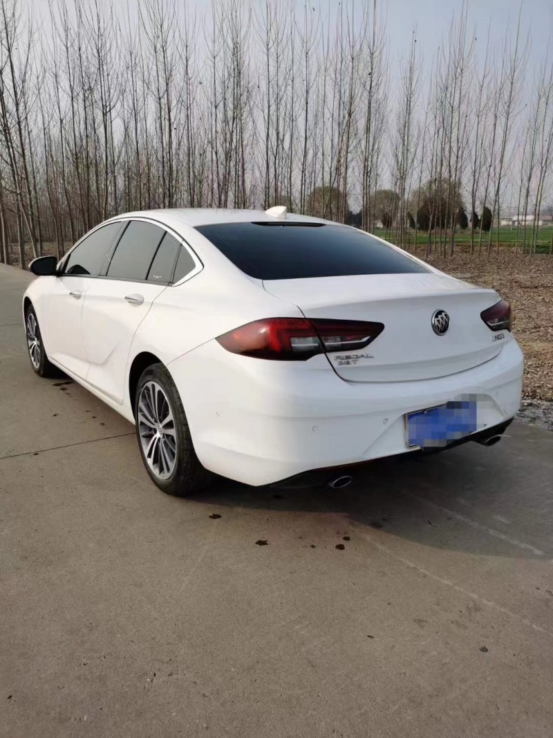 临沂18年别克君威7