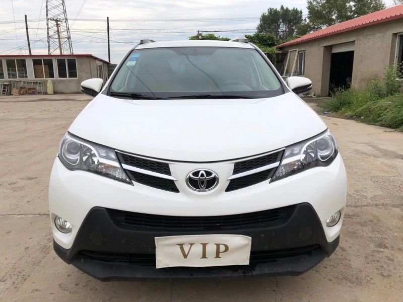鐵嶺14年豐田RAV49