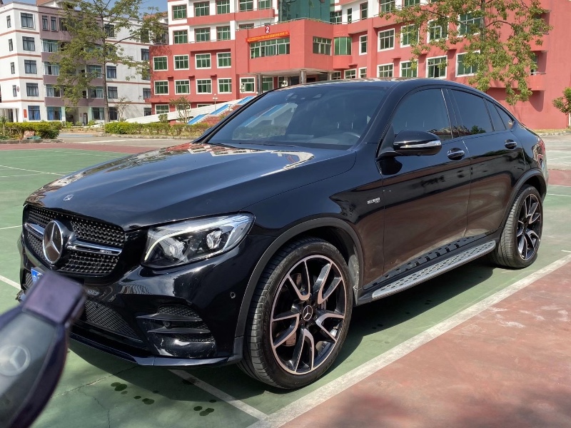 广州19年奔驰GLC AMG2