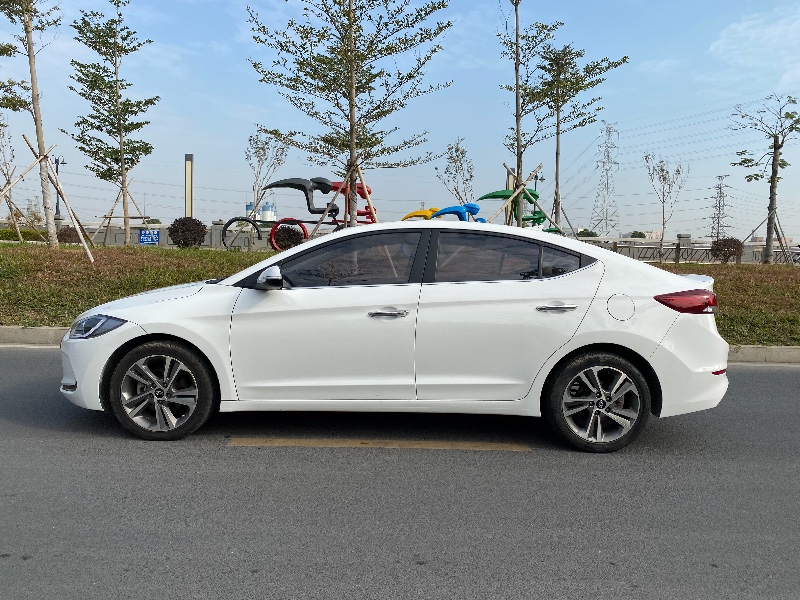 东莞16年现代领动2