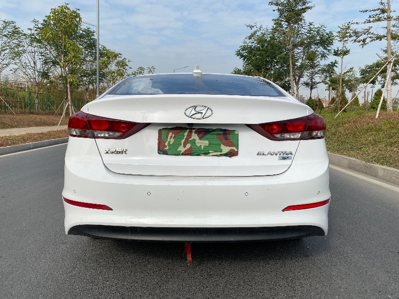 东莞16年现代领动1