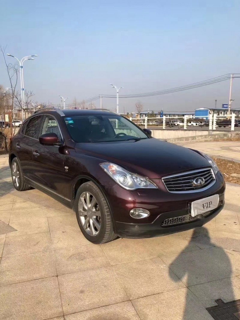 濟南14年英菲尼迪QX502