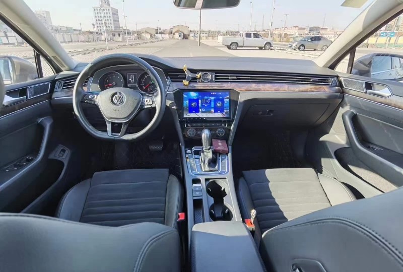 保定17年大众迈腾5