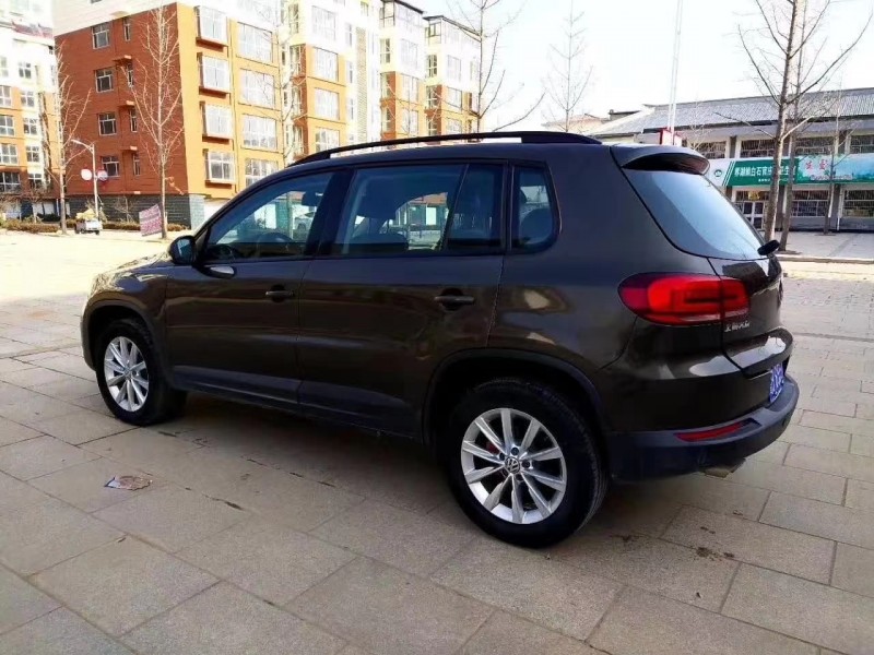 潍坊15年大众途观7