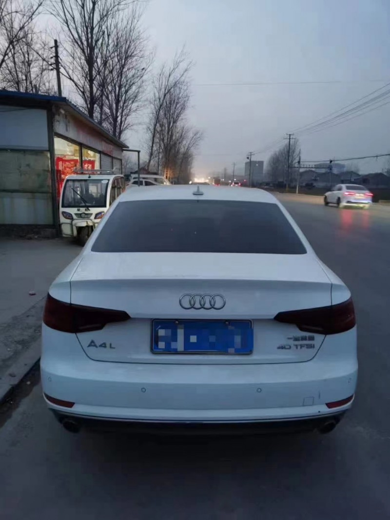 临沂18年奥迪A4L7