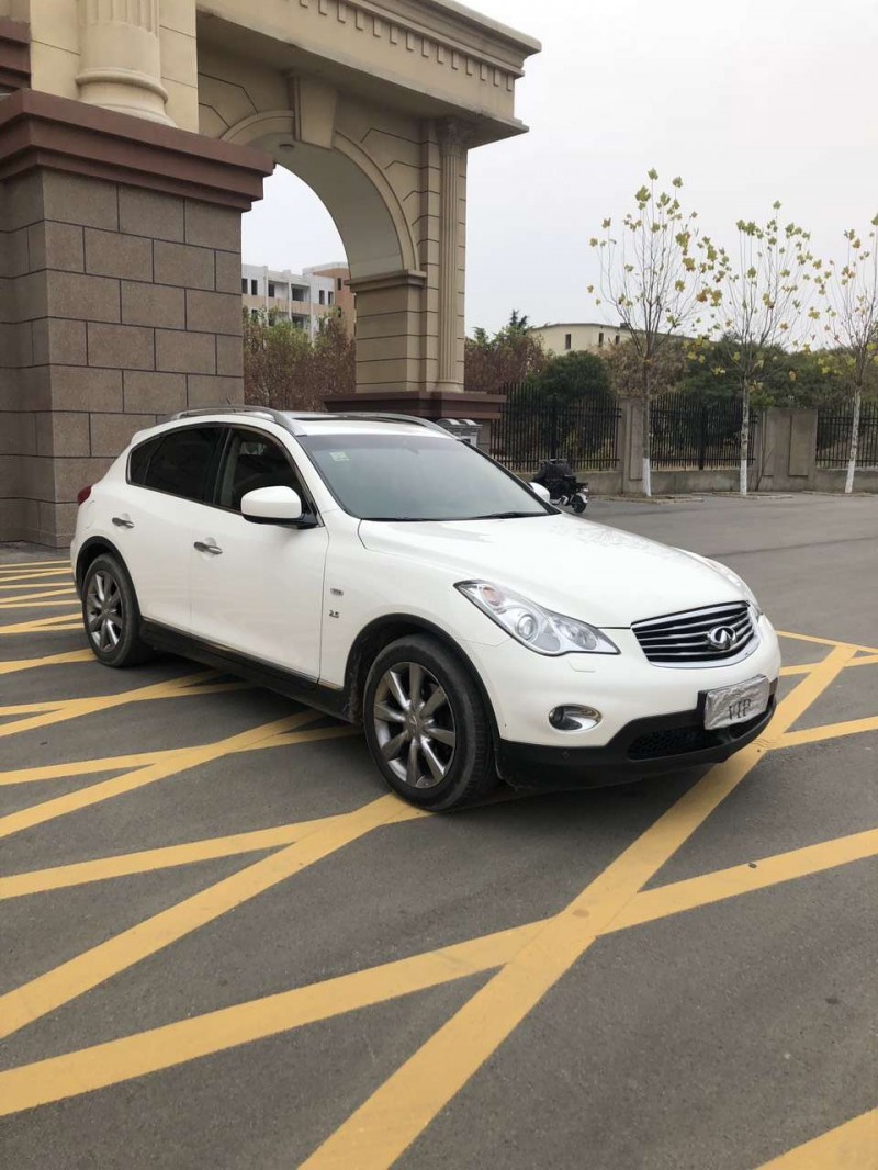 徐州13年英菲尼迪QX507