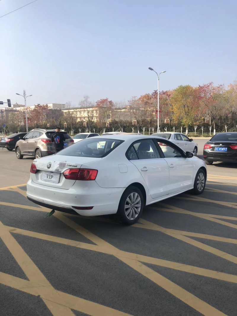 徐州14年大众速腾5