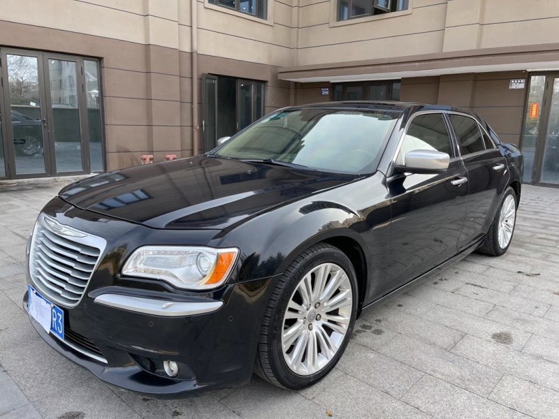 盐城13年克莱斯勒300C3