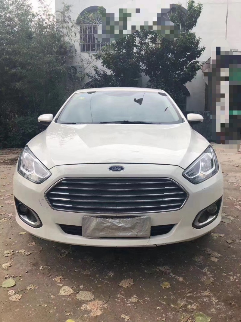 枣庄17年福特福睿斯1