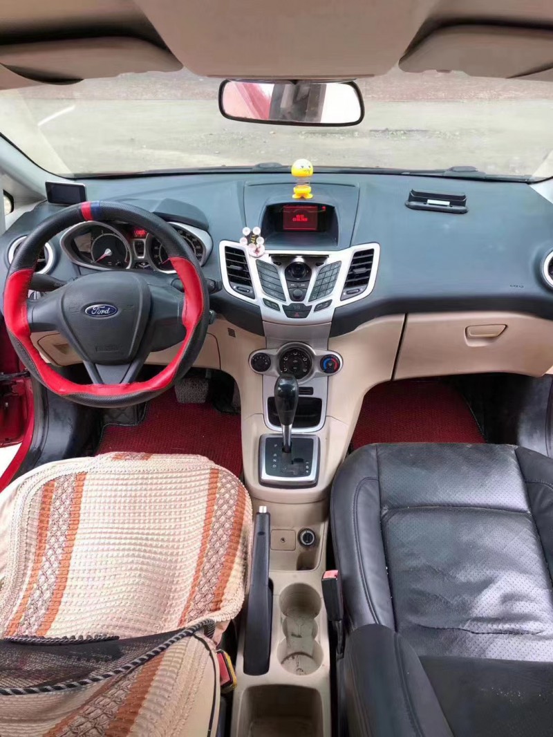 枣庄10年福特嘉年华7