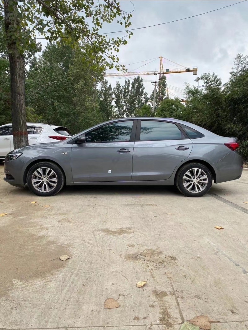 枣庄18年别克英朗GT4