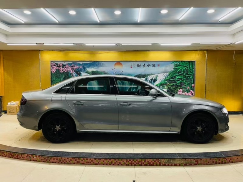 东莞11年奥迪A4L4