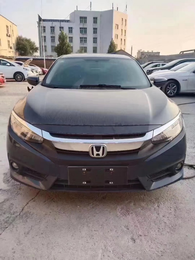 潍坊18年本田思域3