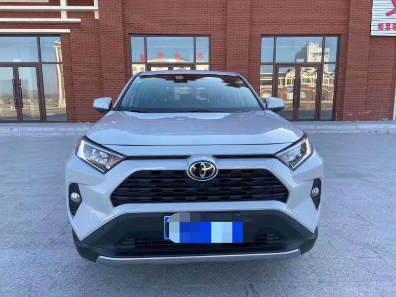 沈陽20年豐田RAV4榮放1