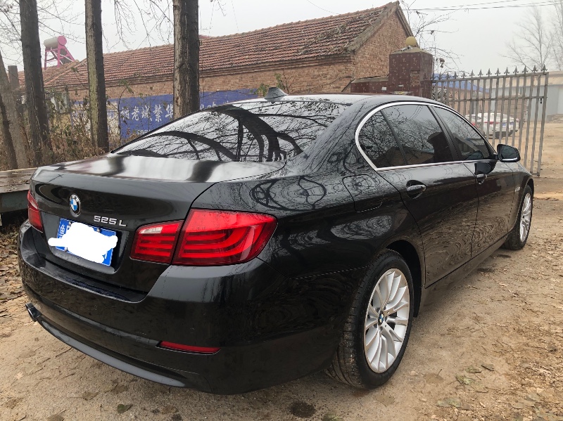 北京13年宝马5系3