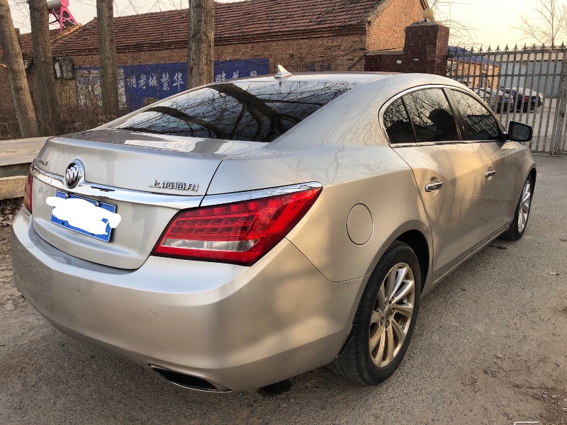 北京13年别克君越2