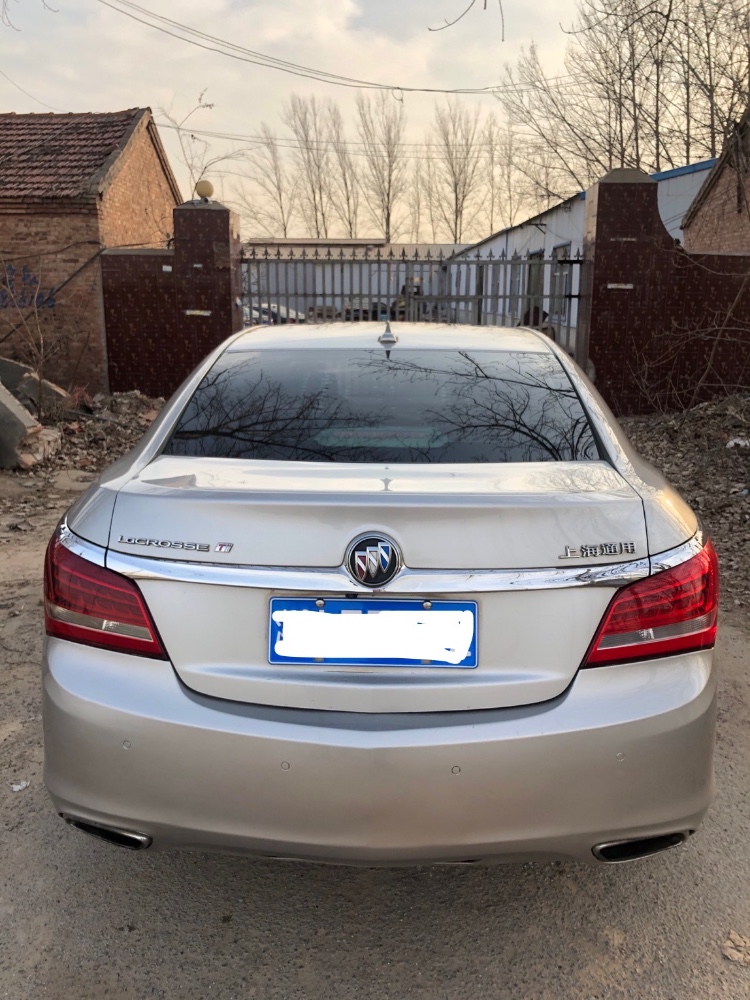 北京13年别克君越4