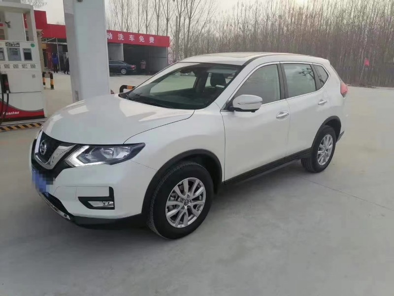 济南20年日产奇骏8