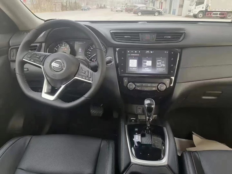 济南20年日产奇骏4