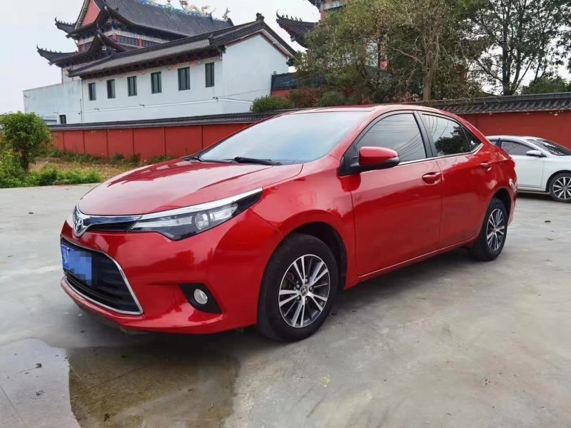 武汉15年丰田雷凌2