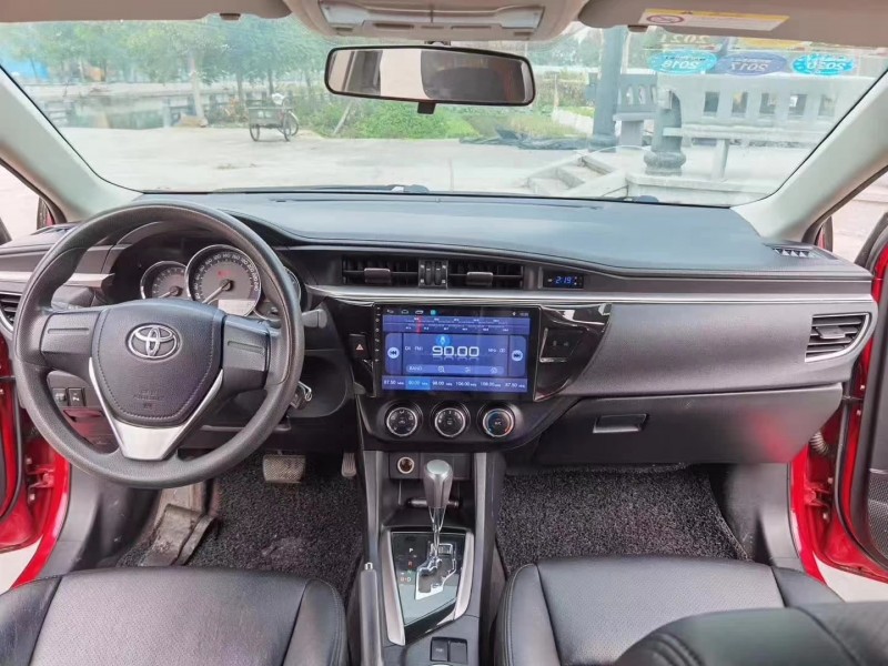 武汉15年丰田雷凌8