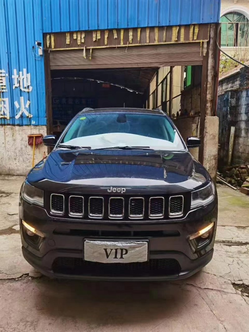 貴陽17年Jeep指南者1