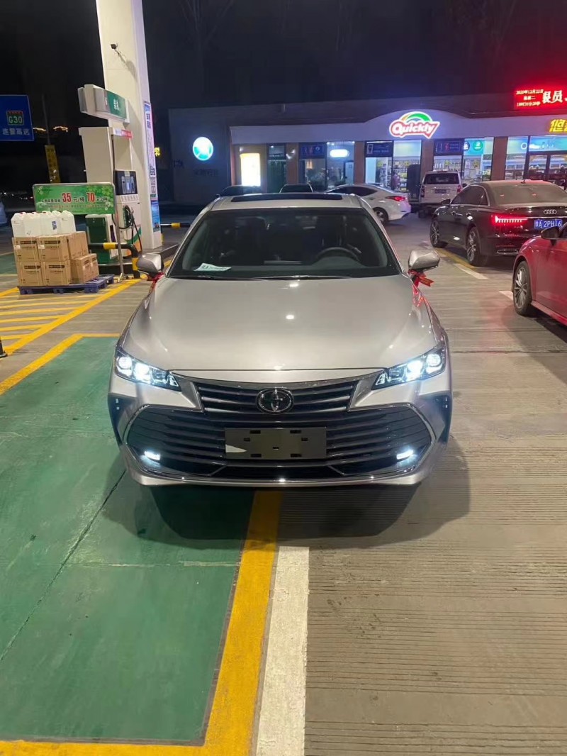 北京20年丰田亚洲龙1
