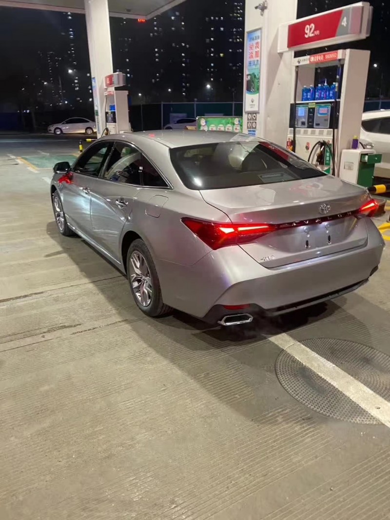 北京20年丰田亚洲龙3