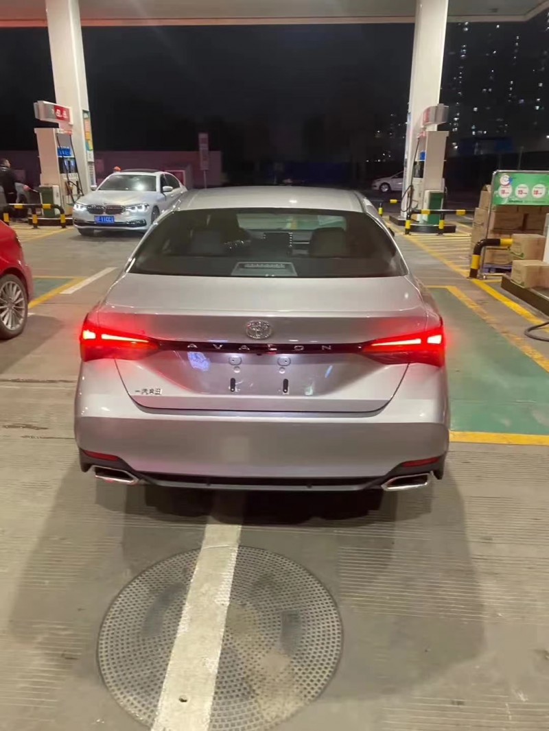 北京20年丰田亚洲龙6