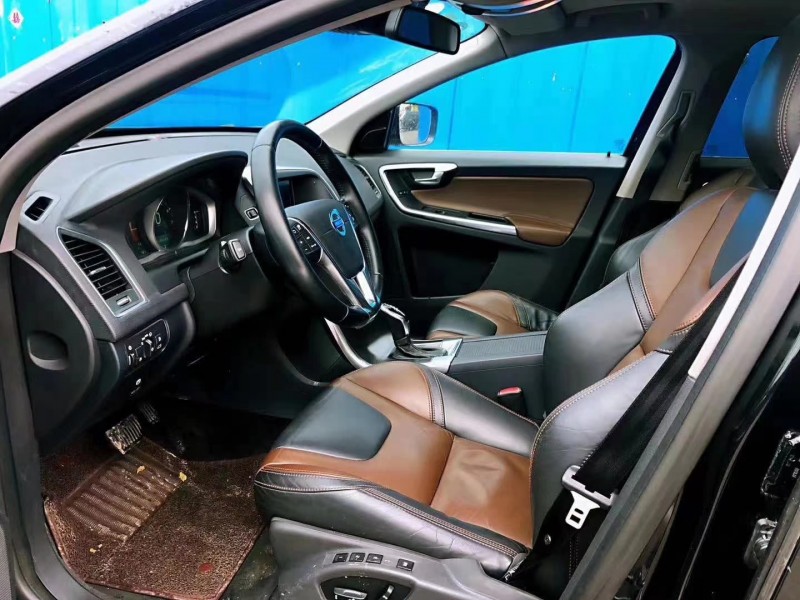 潍坊14年沃尔沃XC606