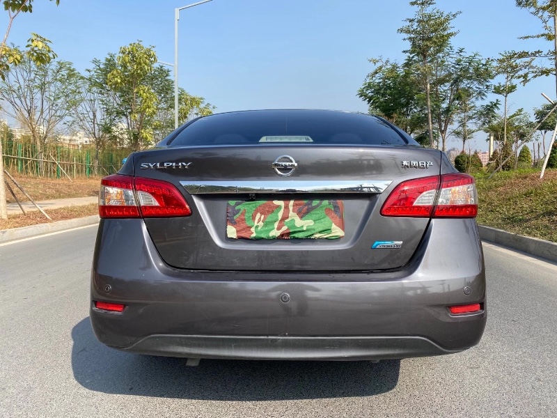 东莞14年日产轩逸4