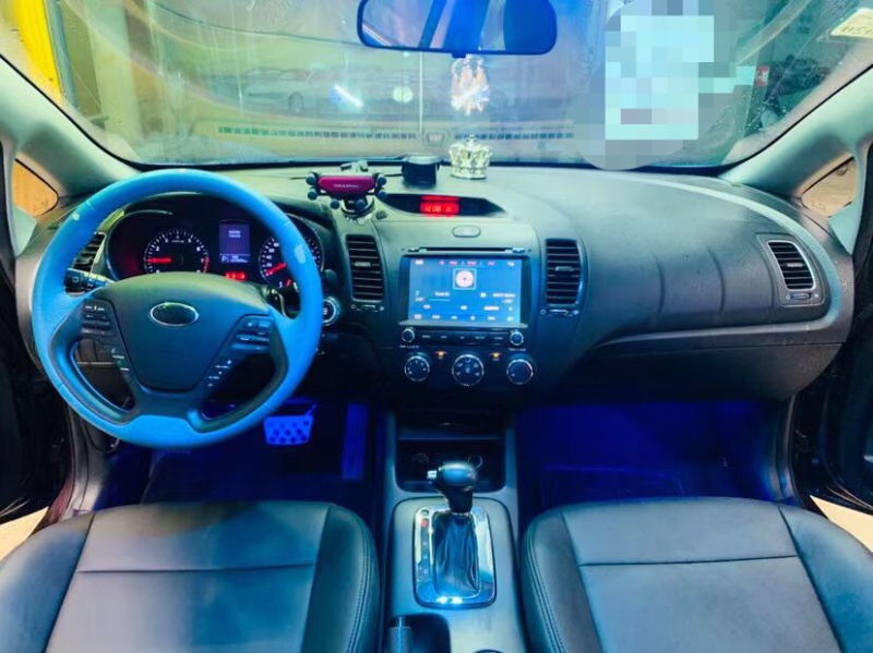 东莞13年起亚K37