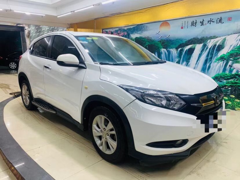 东莞15年本田缤智1