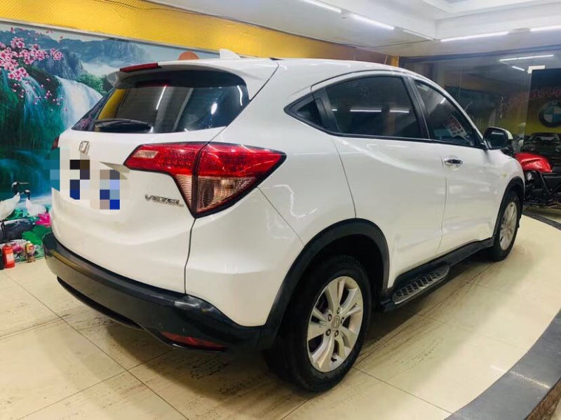 东莞15年本田缤智5