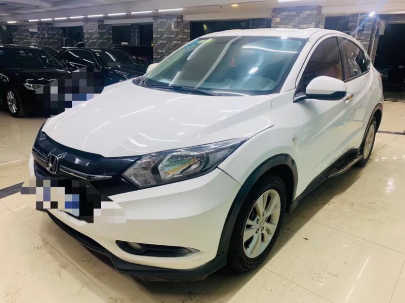 东莞15年本田缤智3