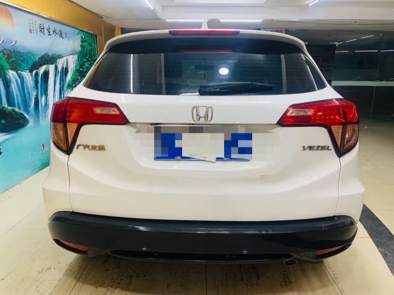 东莞15年本田缤智7