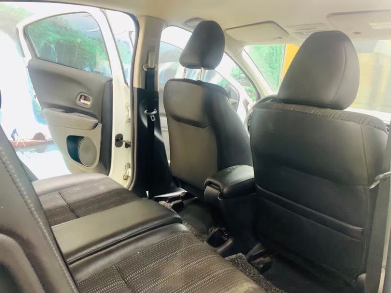 东莞15年本田缤智9