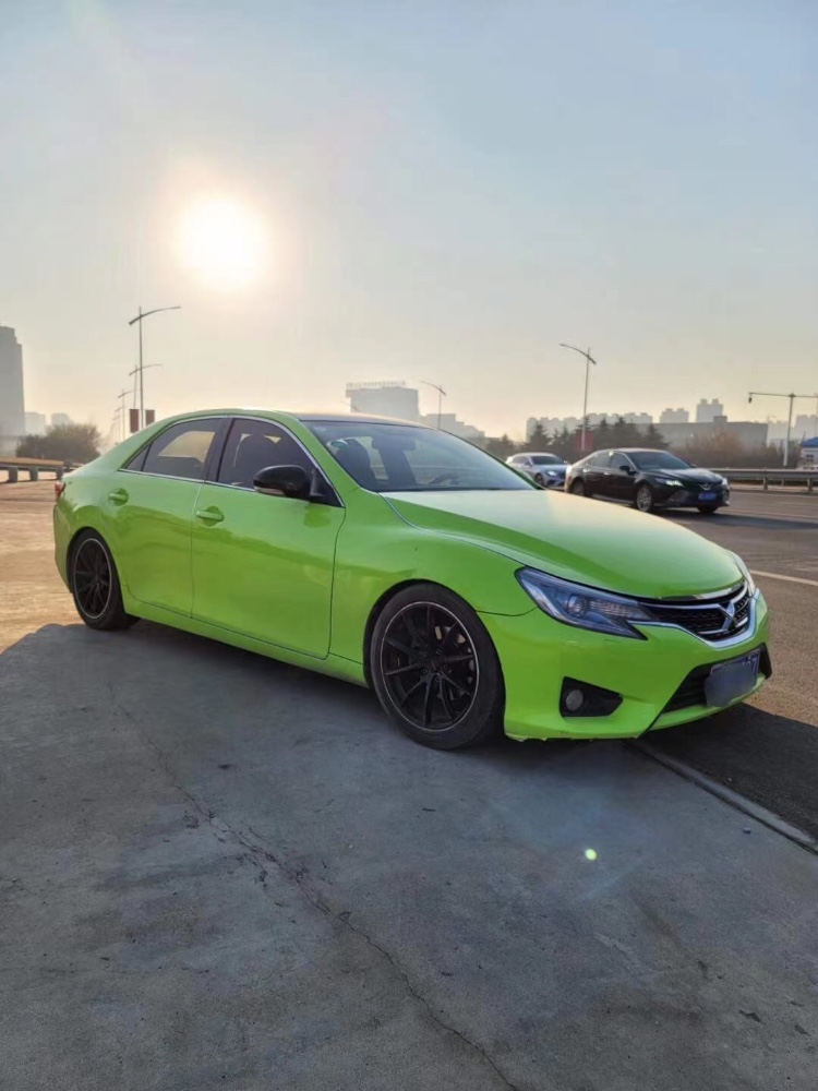 淄博16年丰田锐志7