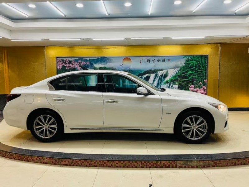 東莞20年英菲尼迪Q50L3
