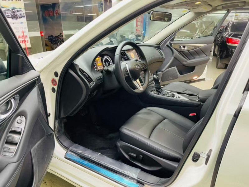 東莞20年英菲尼迪Q50L7